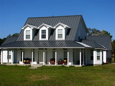 old farm houses with metal roofs|black metal roof house pictures.